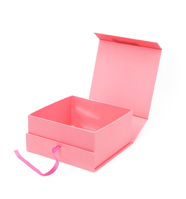 Beli Kotak Hadiah Keras Magnetik Merah Muda 1600g Dengan Pita Spot UV online manufacture