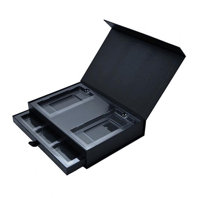 400G Coated Flip Top Kosmetik Gift Box Kemasan Dengan Magnetic Catch Matte UV 1