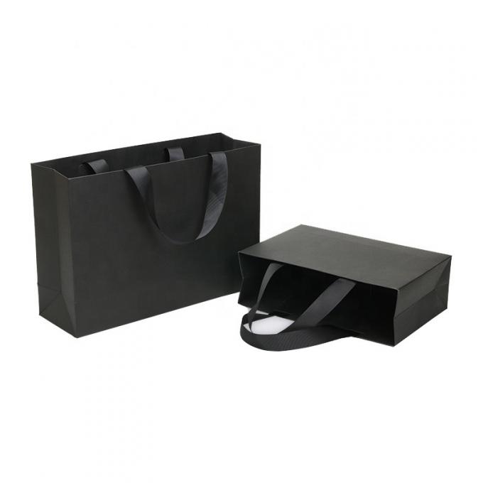 B9 W9 Corrugated Luxury Black Printed Paper Carrier Bags ODM LOGO 1